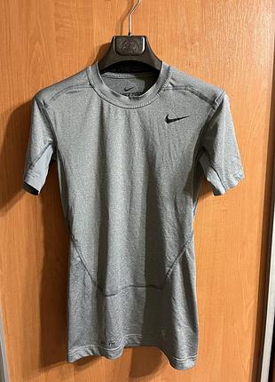 Рашгард nike pro combat