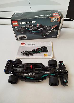 Конструктор lego technic mercedes-amg f1 w14 e performance pull-back (42165) 240 деталей гоночного болида. 7