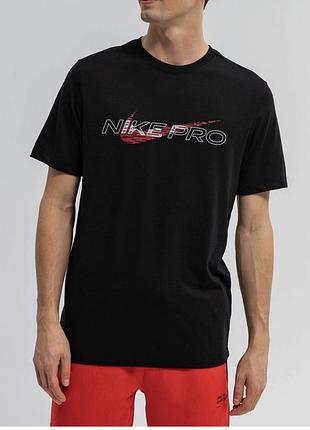 Оригінальна футболка nike pro