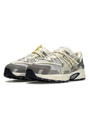 Asics gel-kahana tr v2 light grey beige