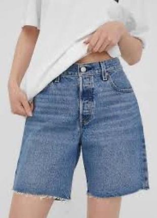 Женские джинсовые шорты levi's с высокой посадкой и необработанным краем