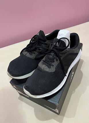 Кросівки чорні adidas 40,5