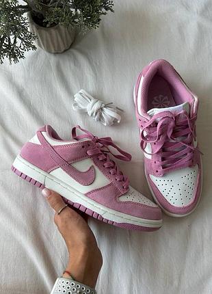 Nike dunk low pink white