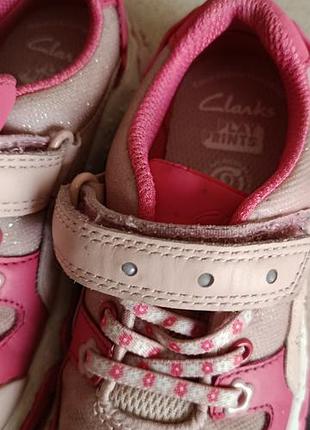 Кроссовки на девочку clarks, p.27.
