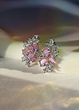 Серебреные серьги с розовыми камнями 🩷