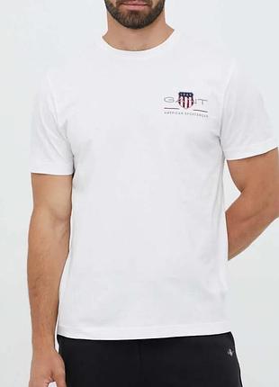 Чоловіча футболка gant small logo унісекс біла гант