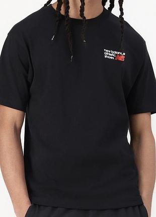 Мужская футболка new balance small logo черная унисекс нью беленс
