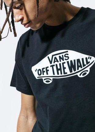 Мужская футболка vans off the wall logo черная унисекс венс