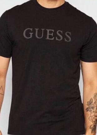 Чоловіча футболка guess чорна унісекс гесс