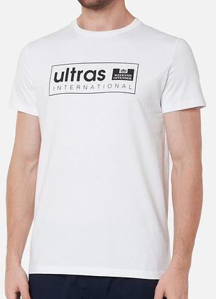 Мужская футболка weekend offender ultras logo белая унисекс викенд офендер ультрас