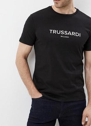 Мужская футболка trussardi milano черная