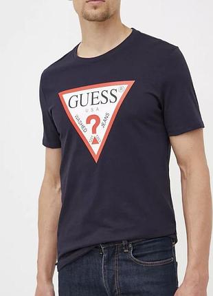Чоловіча футболка guess гесс чорна унісекс