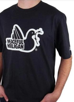 Мужская футболка peaceful hooligan черная