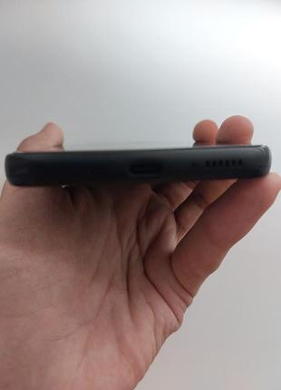 Смартфон samsung (модель не вказана) 4
