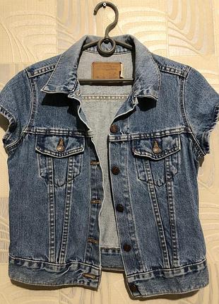 Вінтажний джинсовий жилет levi's 1997 made in usa (розмір m) оригінал