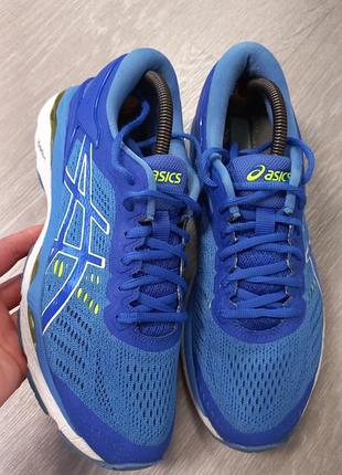 Чоловічі кросівки asics