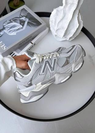 Женские серые кроссовки new balance 9060 grey silver х нью беланс 37