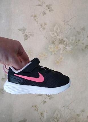 Кросівки nike revolution 6  на стопу 15 см стан як нові