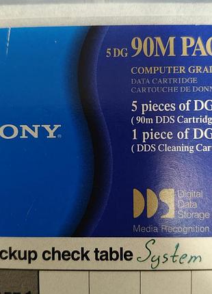 Набор dat кассет  sony dg90m (dds-1) 5 шт + чистящая