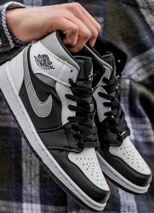 Чоловічі шкіряні кросівки nike jordan