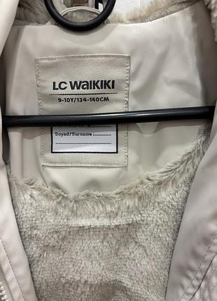 Утеплений плащ waikiki 3