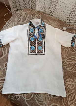 Вишиванка на короткий рукав