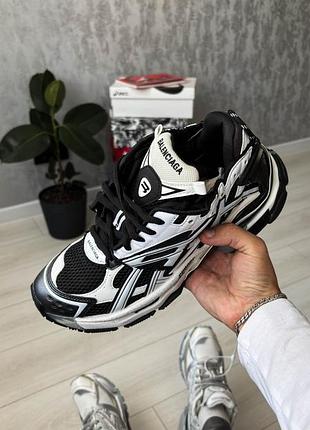 Balenciaga runner black/white
