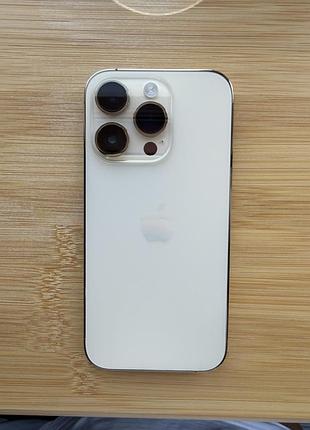 Айфон iphone 14 pro на 256 гігабайт