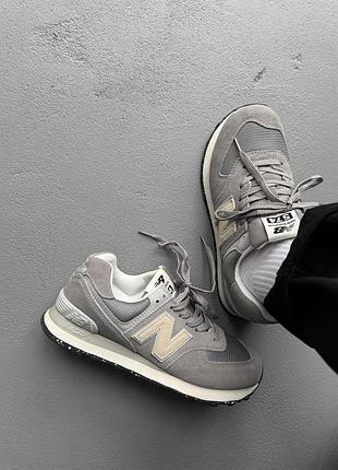Сірі кросівки унісекс new balance 574 grey white х нью беланс 44