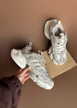 Стильные женские кроссовки adidas vento xlg deluxe beige