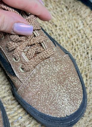 Блискучі кеди vans для дівчинки 4