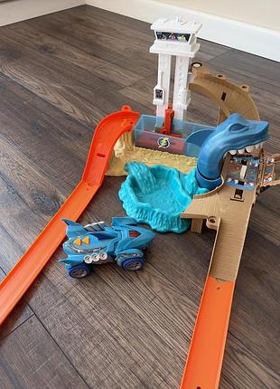 Трек hot wheels в ідеальному стані