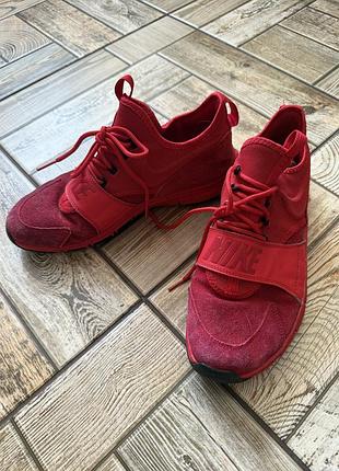 Кросівки nike