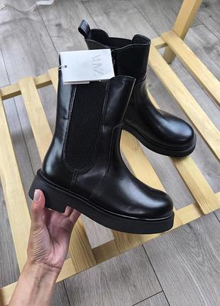 Осенние ботинки zara