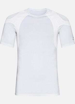 Спортивнв футболка odlo active spine running t-shirt
оригинал