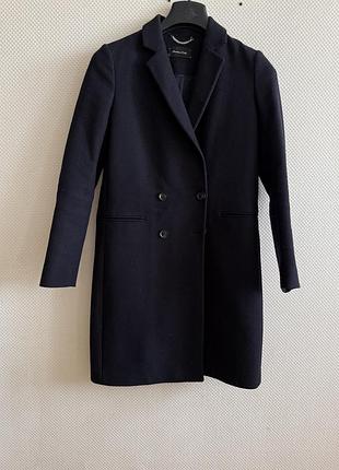 Пальто massimo dutti