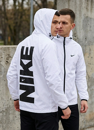 Вітровка чоловіча nike біла весняна