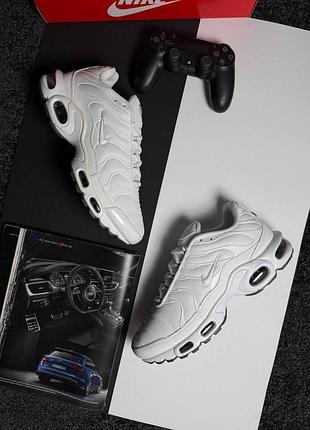 Чоловічі кросівки nike air max plus tn white