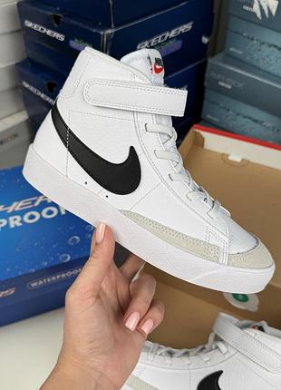 Круті легендарні високі кросівки nike blazer