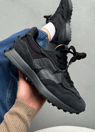 New balance 327 triple black