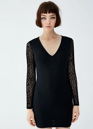 Чорна сукня pull&bear з мереживними рукавами, розмір xs