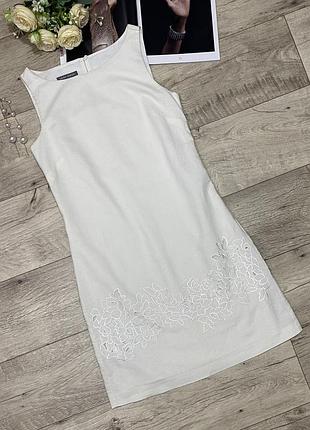Молочное льняное платьем кружевом  laura ashley, р.s-m