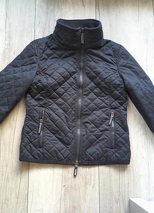 Демисезонная женская курточка superdry