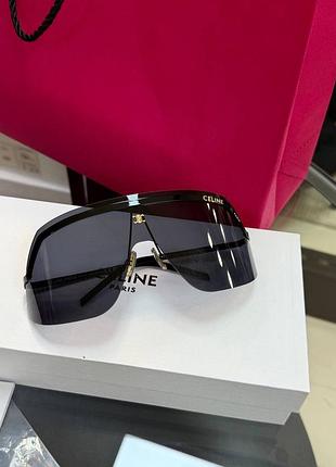 Окуляри нова модель стильні жіночі celine чорні з золотими деталями