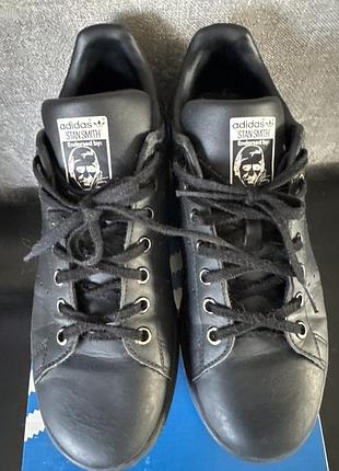 Adidas 38 розмір (245 мм)