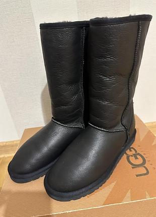 Продам ugg кожаные, черного цвета, р. 39.