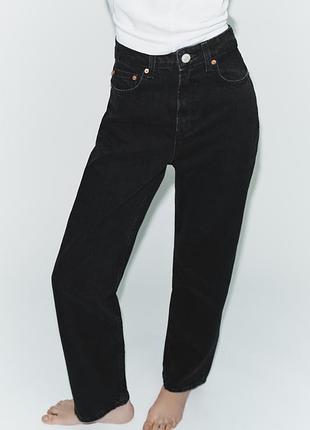 Джинсы trf mom fit с высокой посадкой от zara