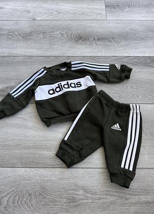 Дитячий костюм adidas