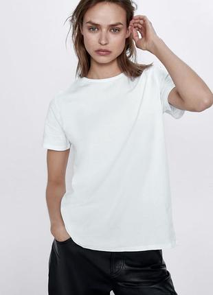 Белая базовая хлопковая удлиненная футболка оверсайз zara
☝️☝️☝️☝️☝️☝️☝️