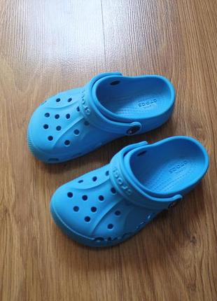 Унисекс детские босоножки сандалии классические черные сабо crocs модель baya clog